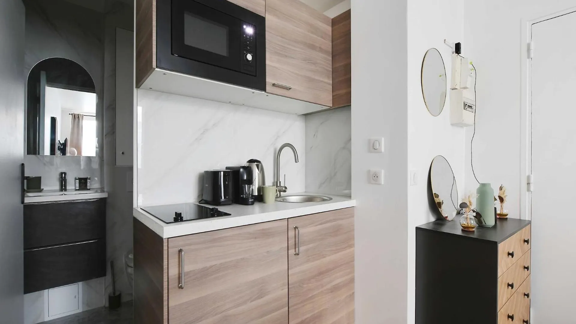 Apartment Peaceful Studio -2P- Square Des Batignolles Paris