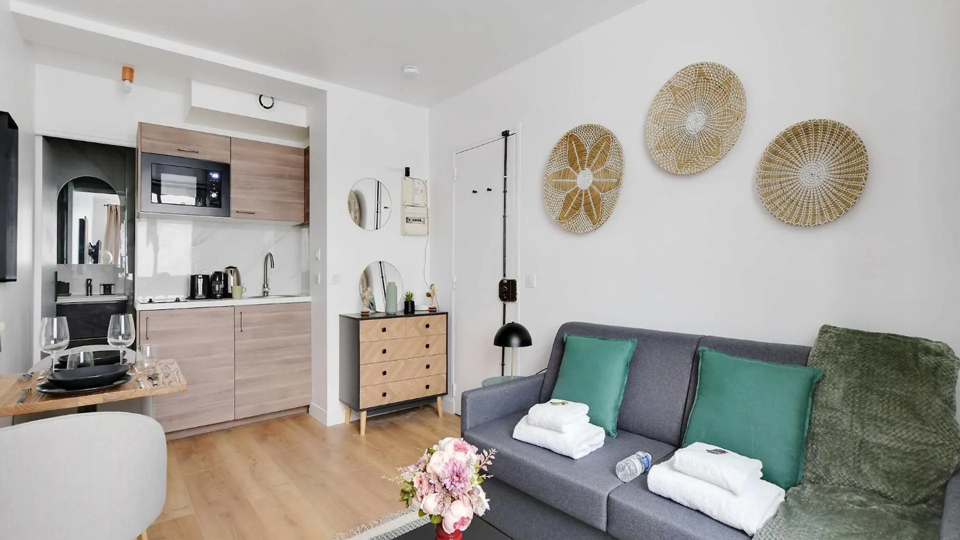 Peaceful Studio -2P- Square Des Batignolles Paris 0*,