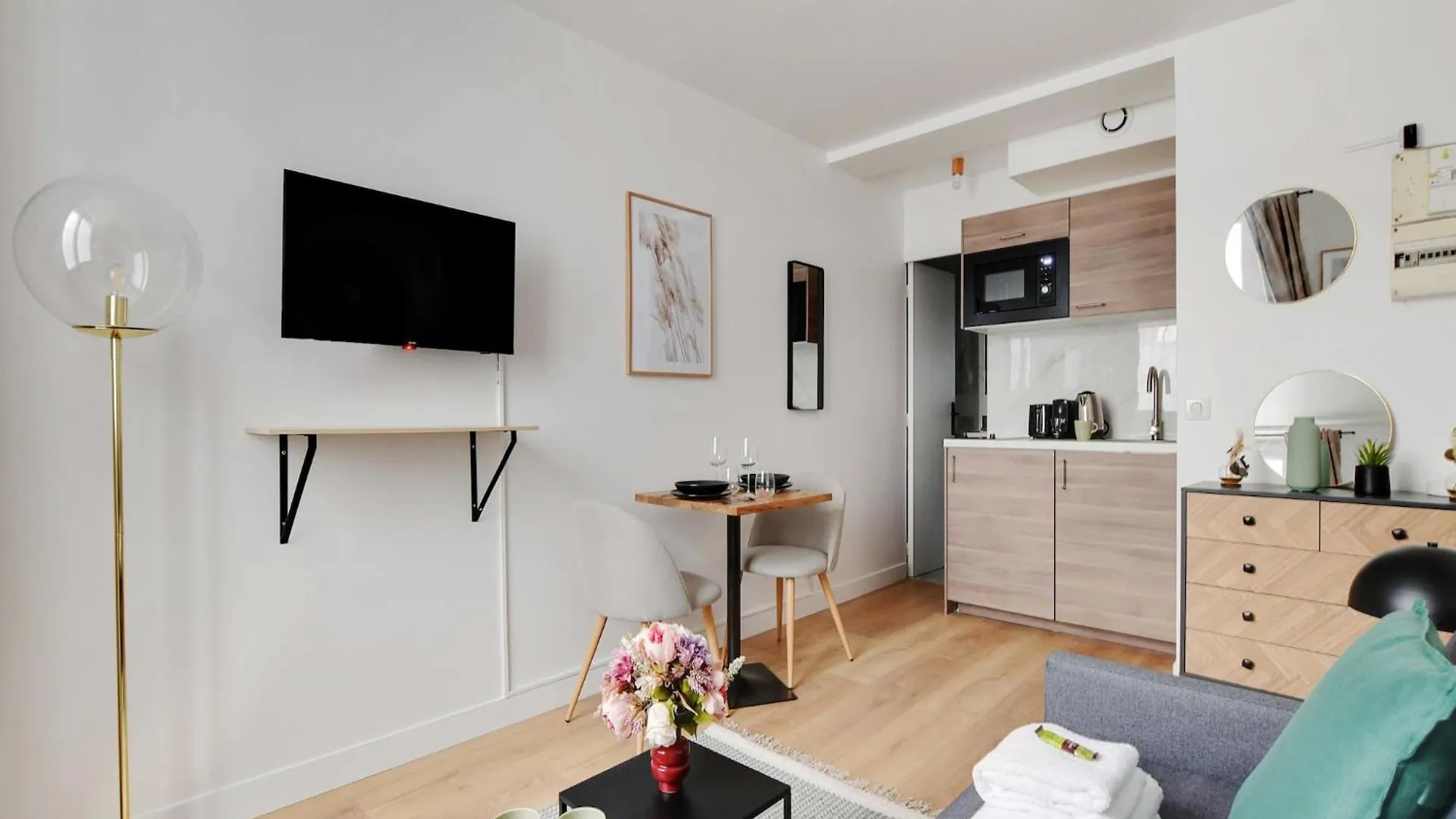 Peaceful Studio -2P- Square Des Batignolles Paris Apartment